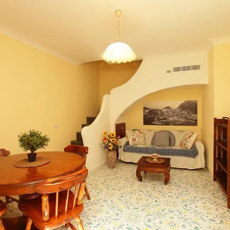 Casa Pozzillo *